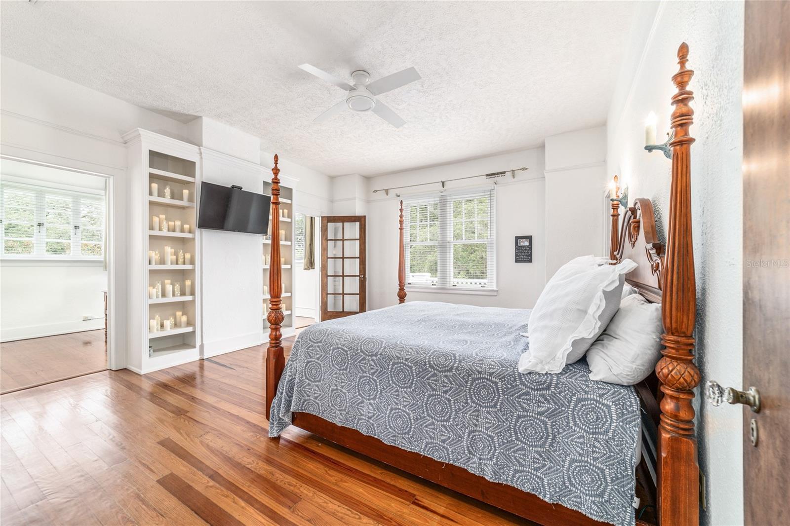 ALVAREZ GRANT - Residential