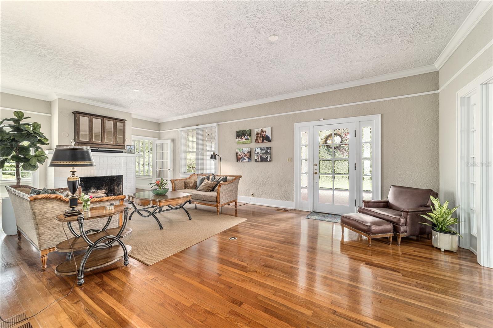 405 SE 15TH AVENUE
