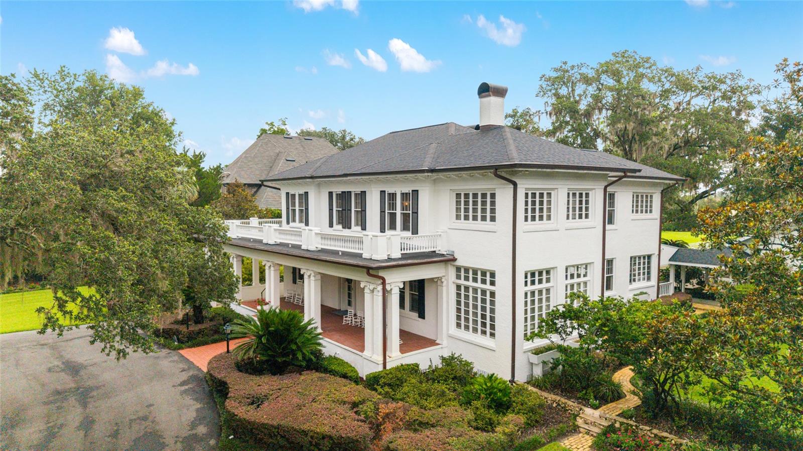 ALVAREZ GRANT - Residential