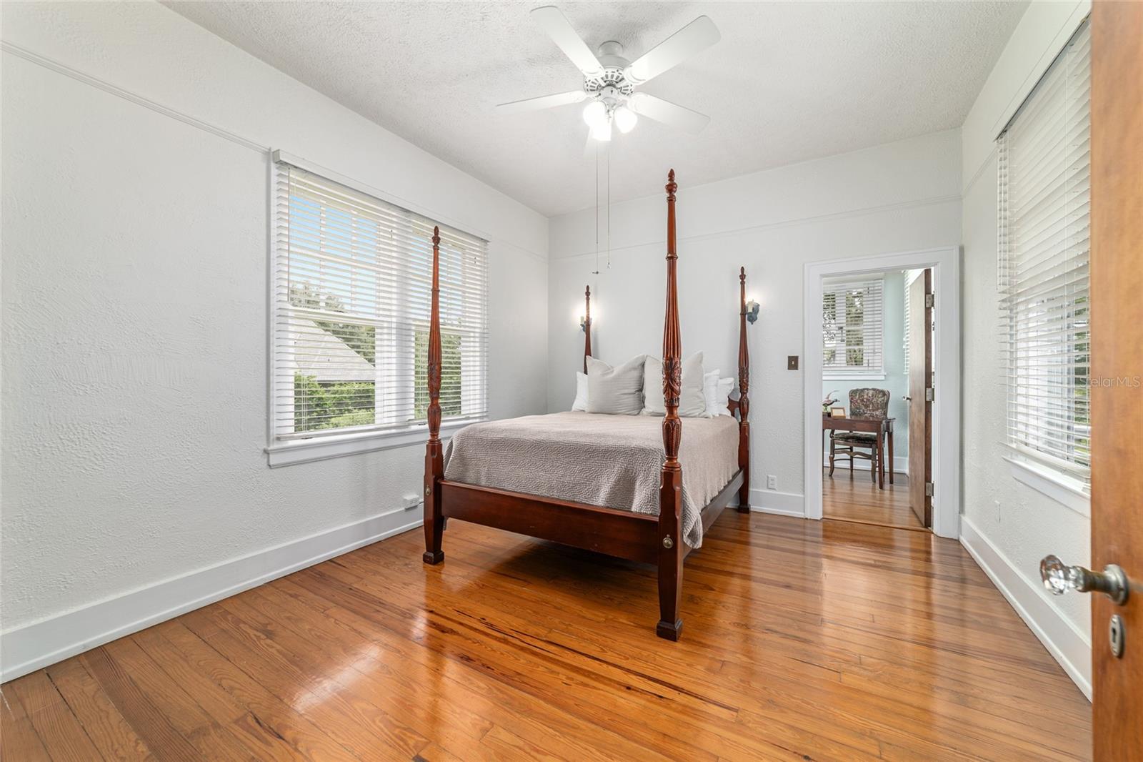 ALVAREZ GRANT - Residential
