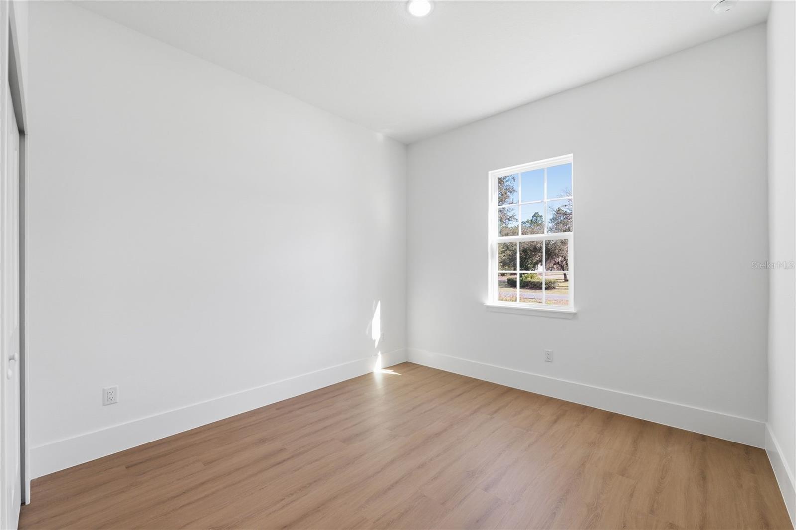 CITRUS SPGS UNIT 11 - Residential