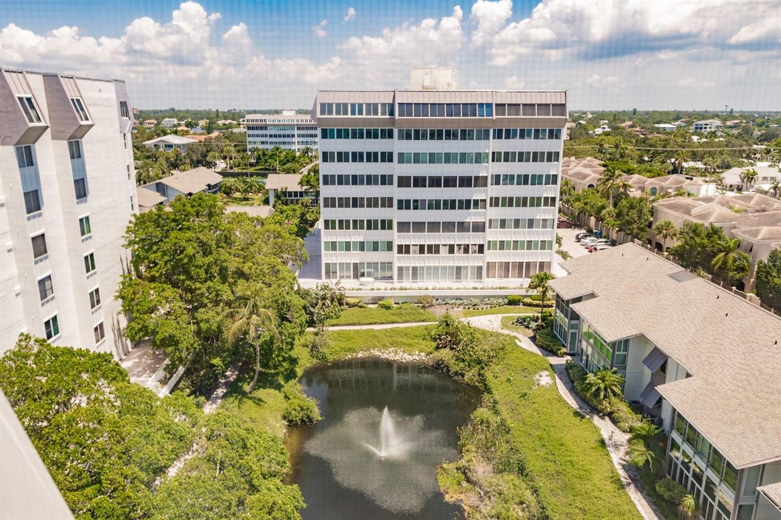 PEPPERTREE BAY IV - Residential Lease