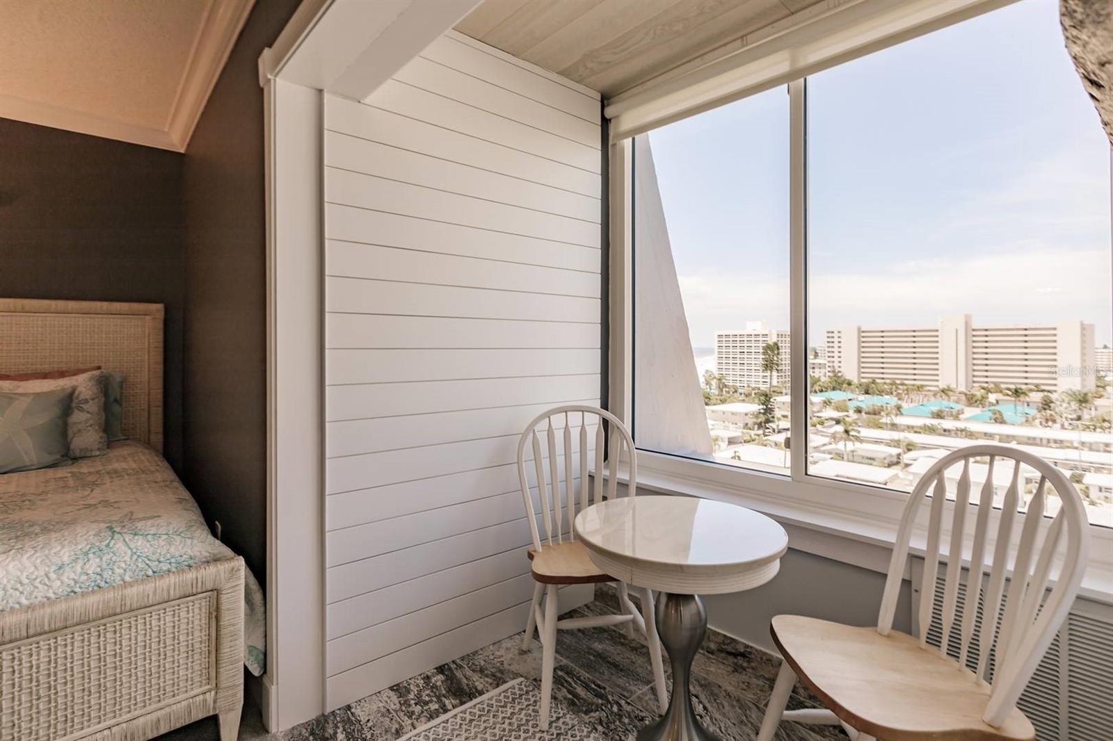 PEPPERTREE BAY IV - Residential Lease