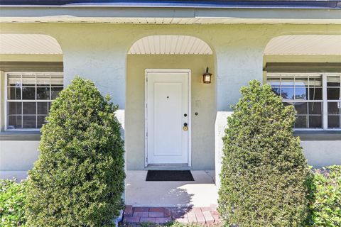 A home in LONGWOOD