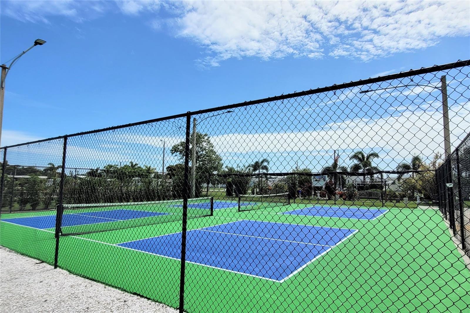 TRI-PAR ESTATES - Residential