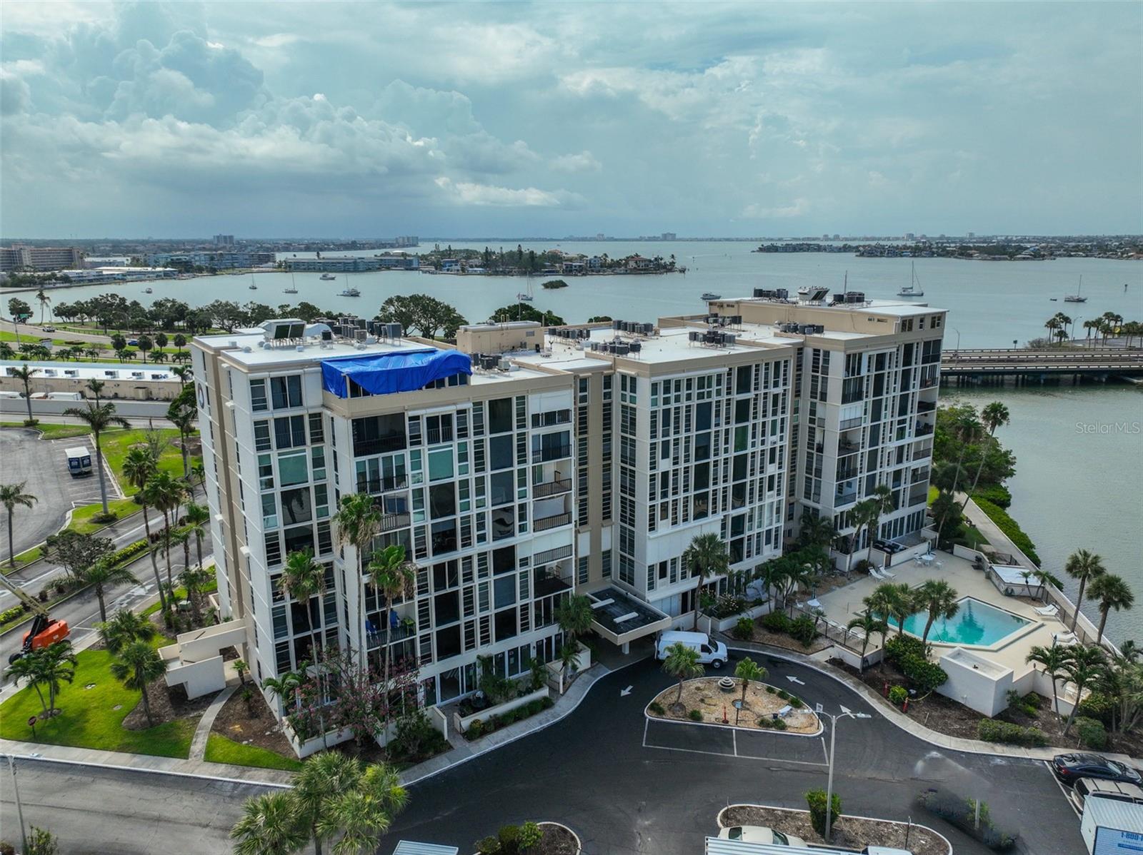 7400 SUN ISLAND DRIVE S 412