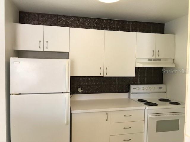 CENTRAL PARK SEC 2 PH 1 - Residential Lease