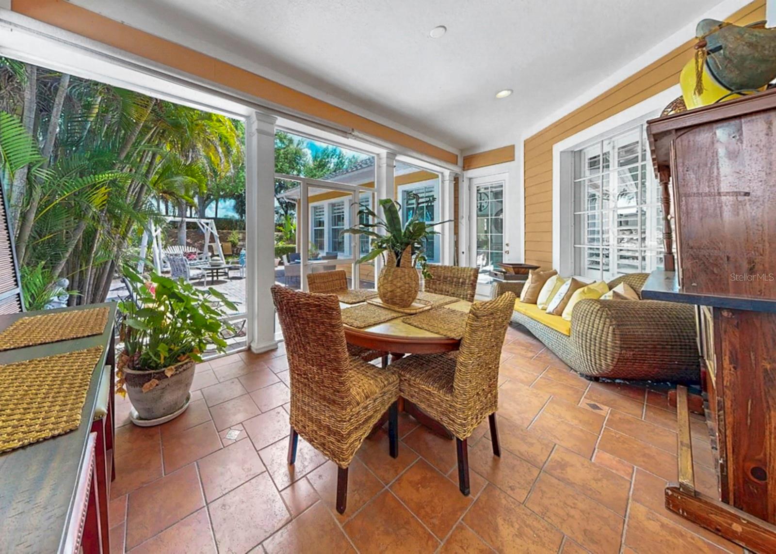 MIRABAY PH 3A-1 - Residential