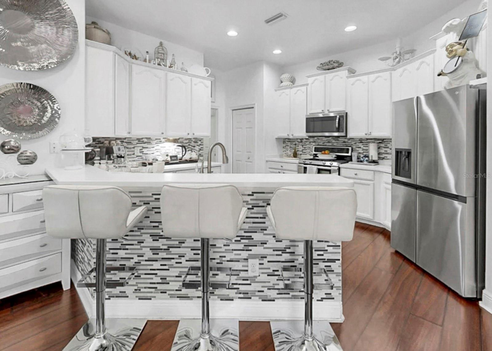 MIRABAY PH 3A-1 - Residential