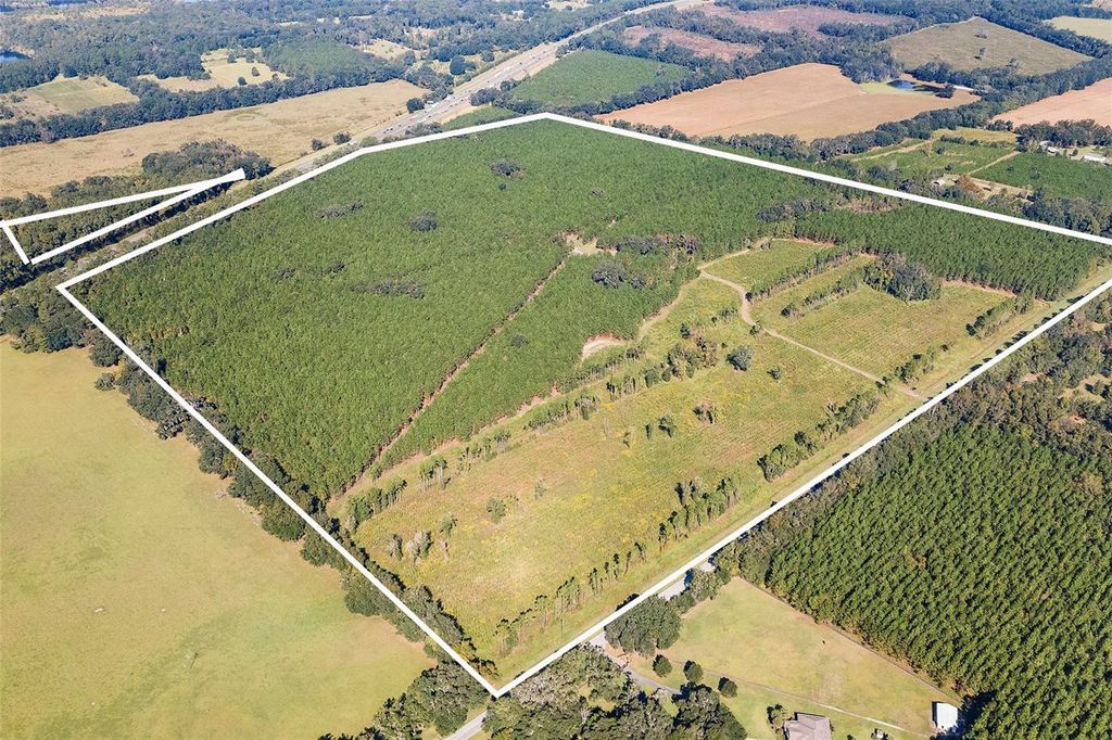 Photo of 21400 NW County Road 235a, Alachua, FL 32615 (MLS # GC537954)