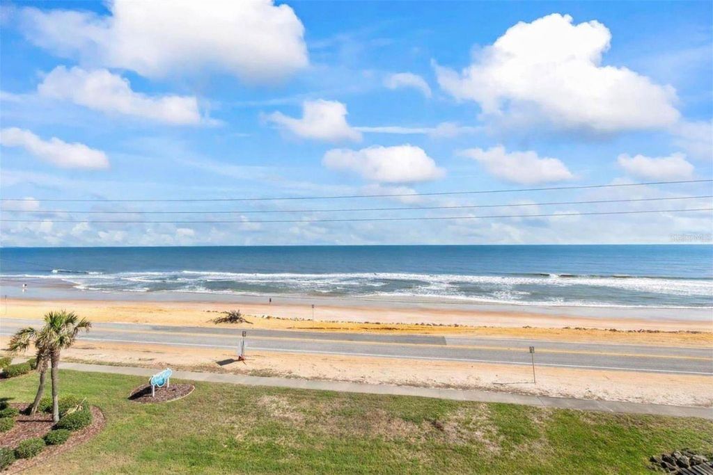 Photo of 2700 Ocean Shore Boulevard #405, Ormond Beach, FL 32176 (MLS # O6402543)