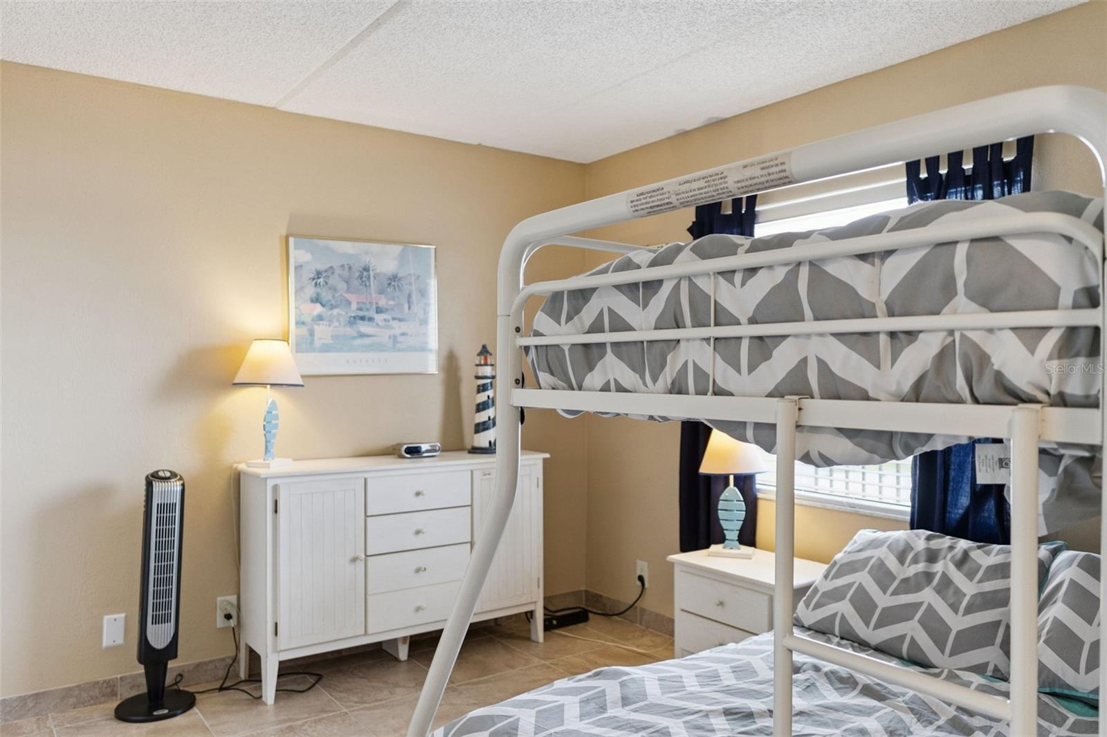OCEAN WATCH - Residential