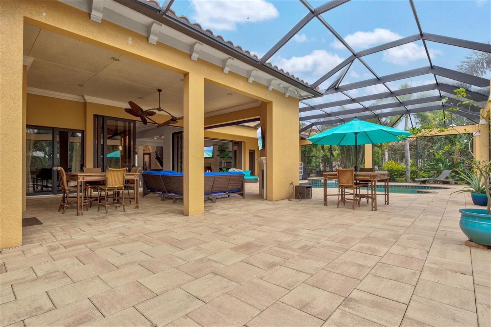 LAKE CLUB PH I - Residential