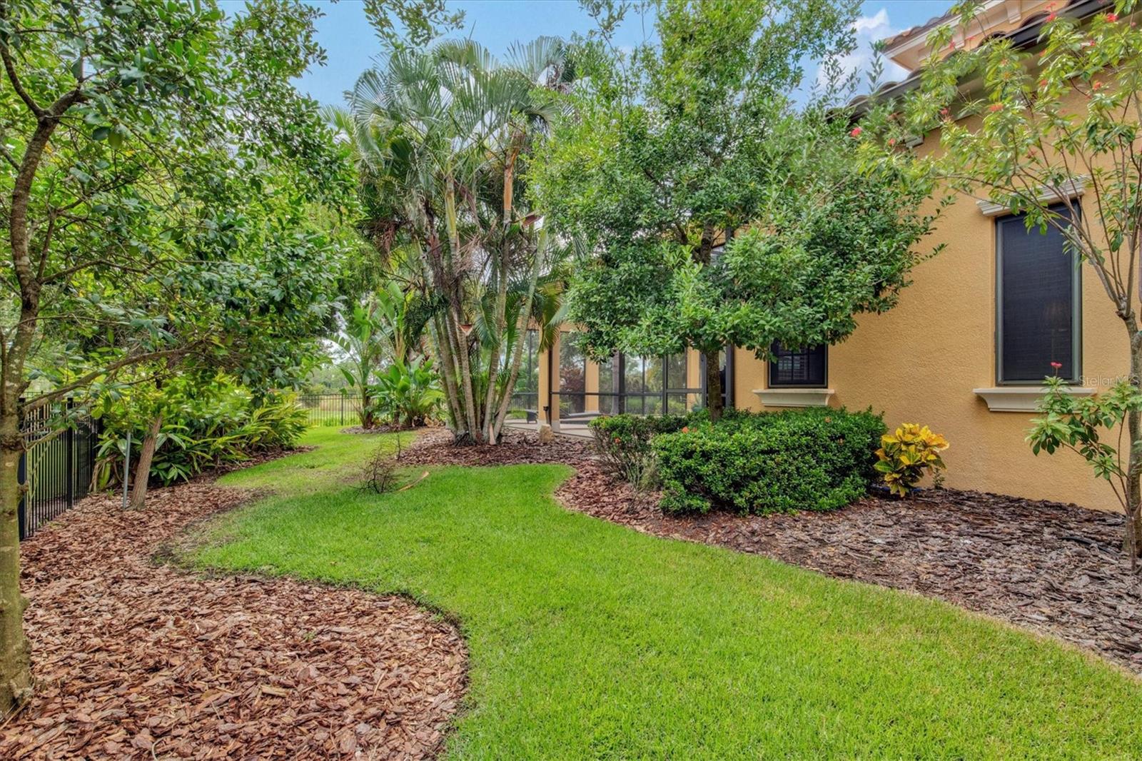 LAKE CLUB PH I - Residential