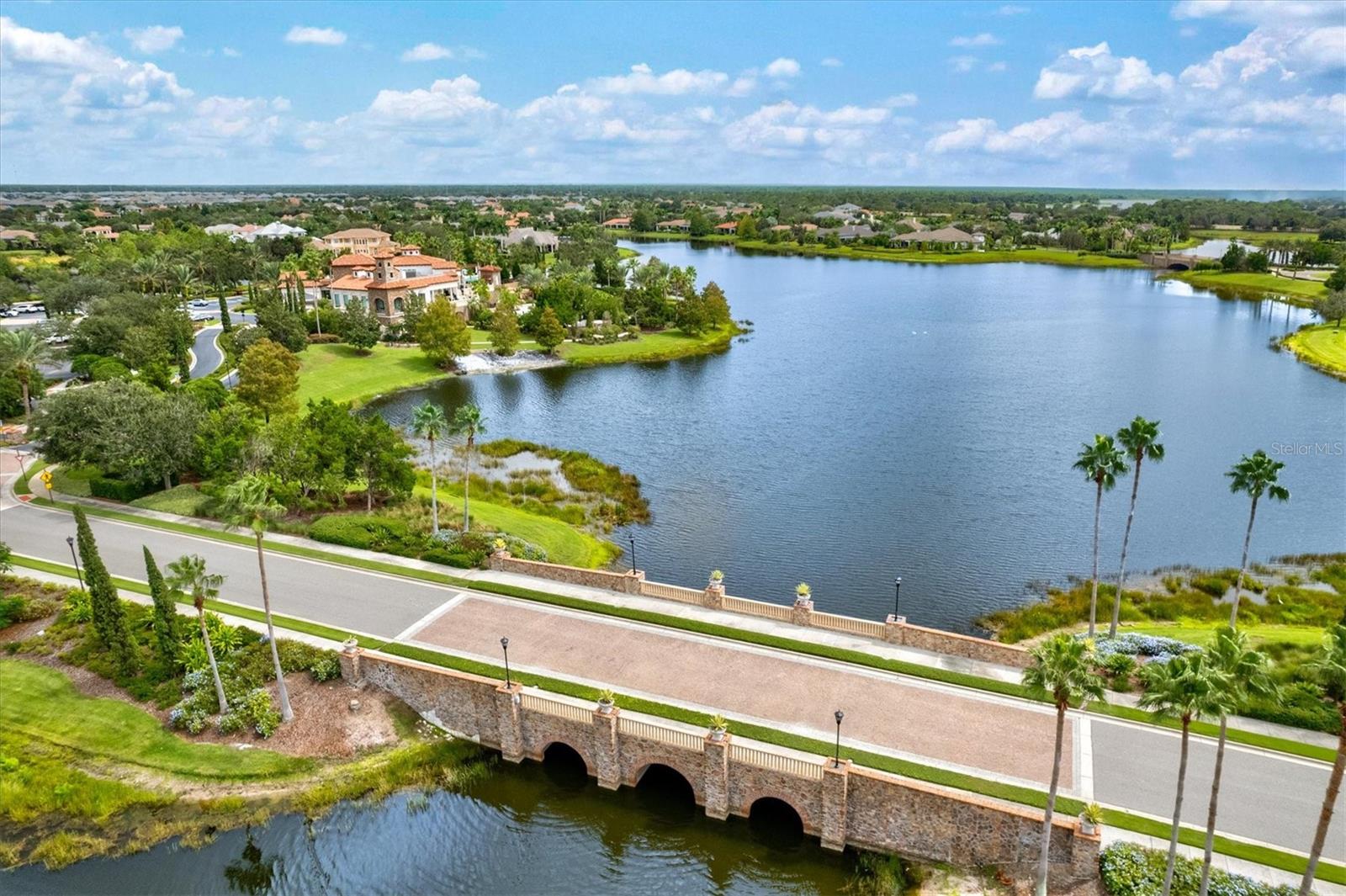 LAKE CLUB PH I - Residential