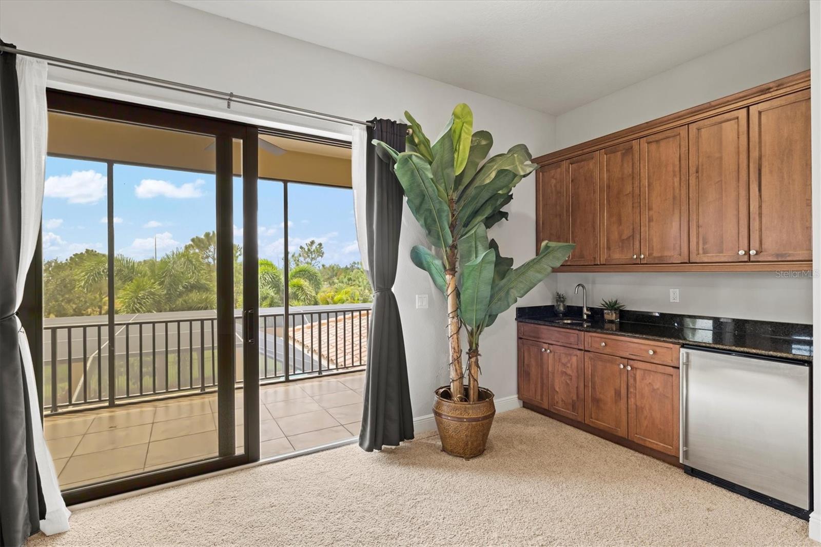 LAKE CLUB PH I - Residential