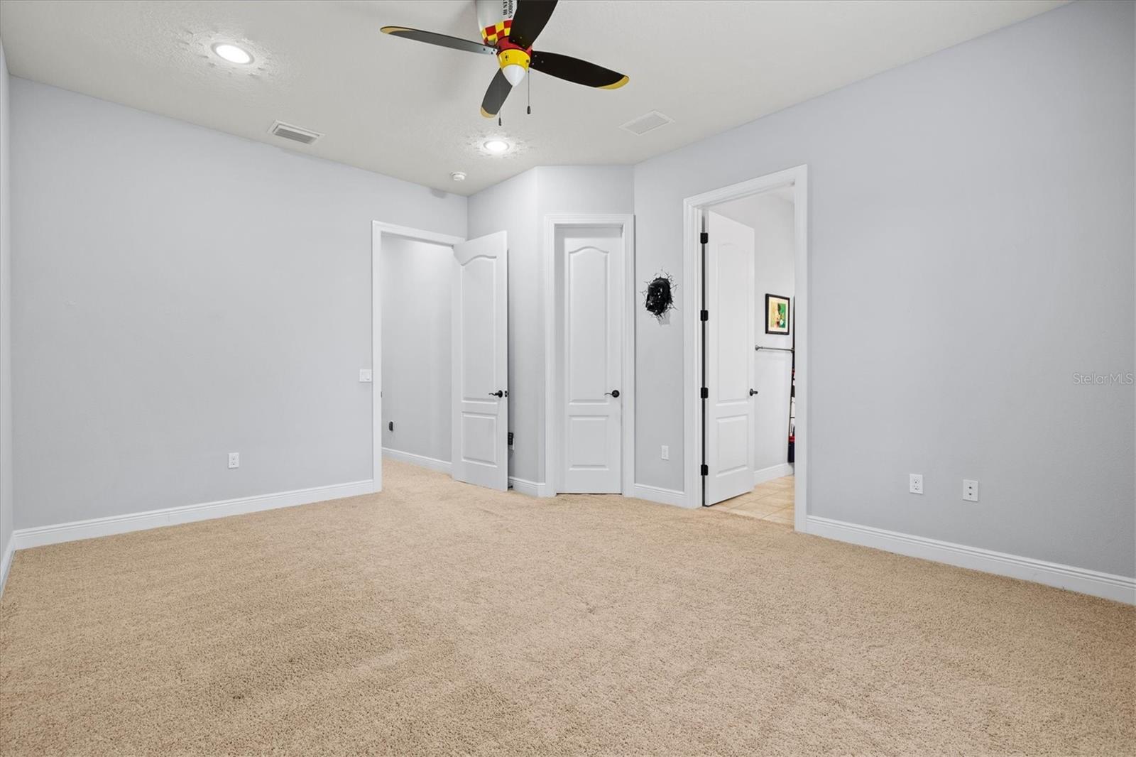 LAKE CLUB PH I - Residential