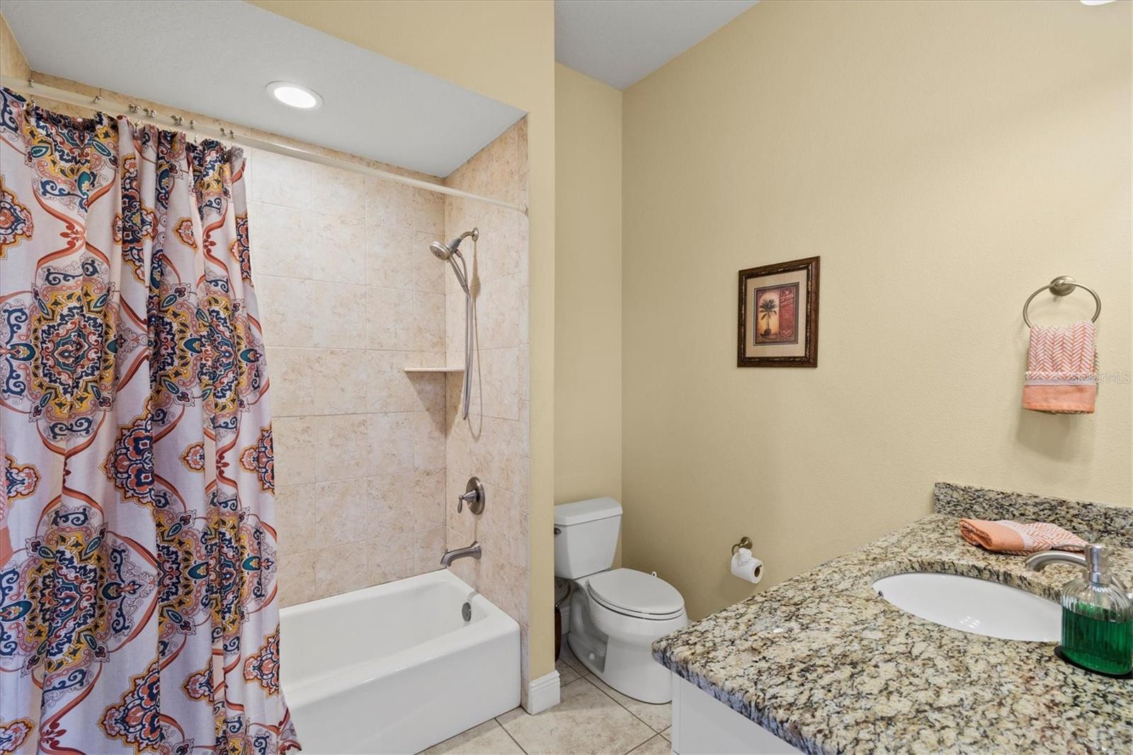 LAKE CLUB PH I - Residential