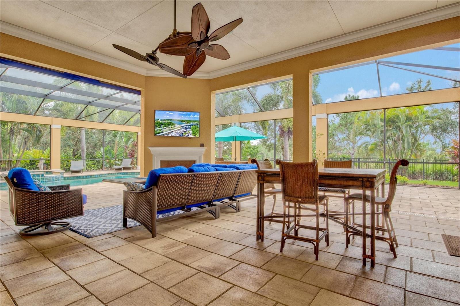 LAKE CLUB PH I - Residential