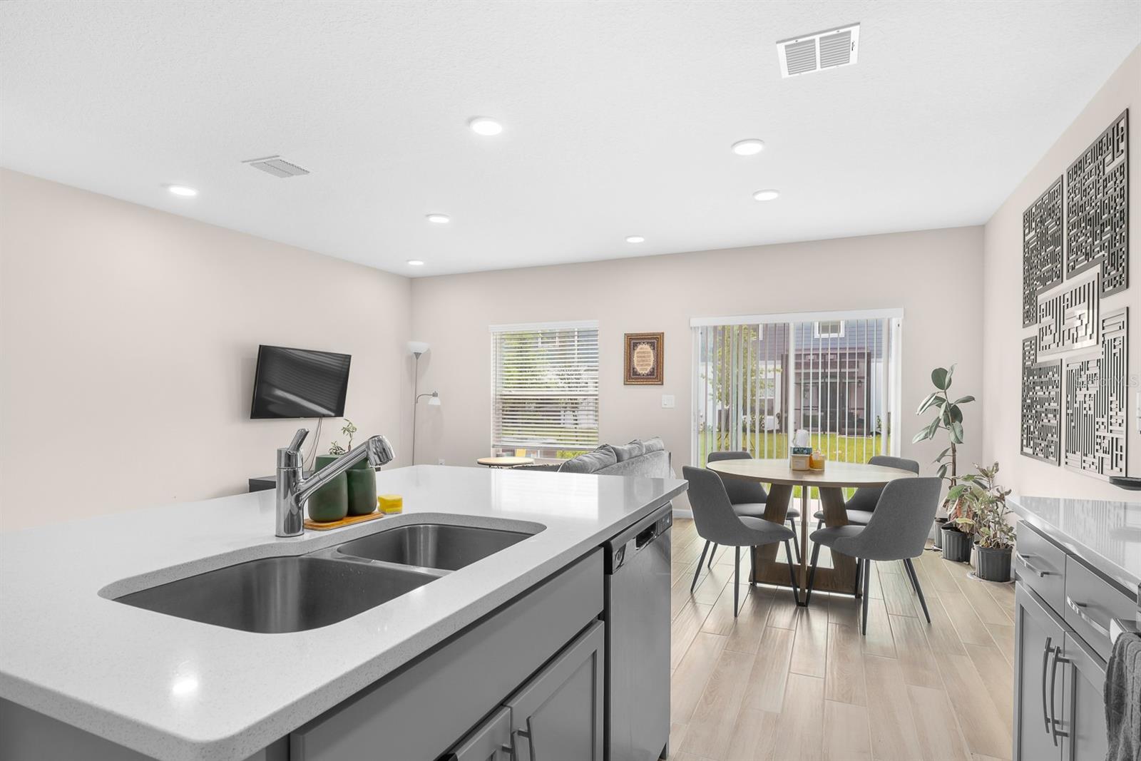 EDEN AT CROSS PRAIRIE PH 2 - Residential Lease