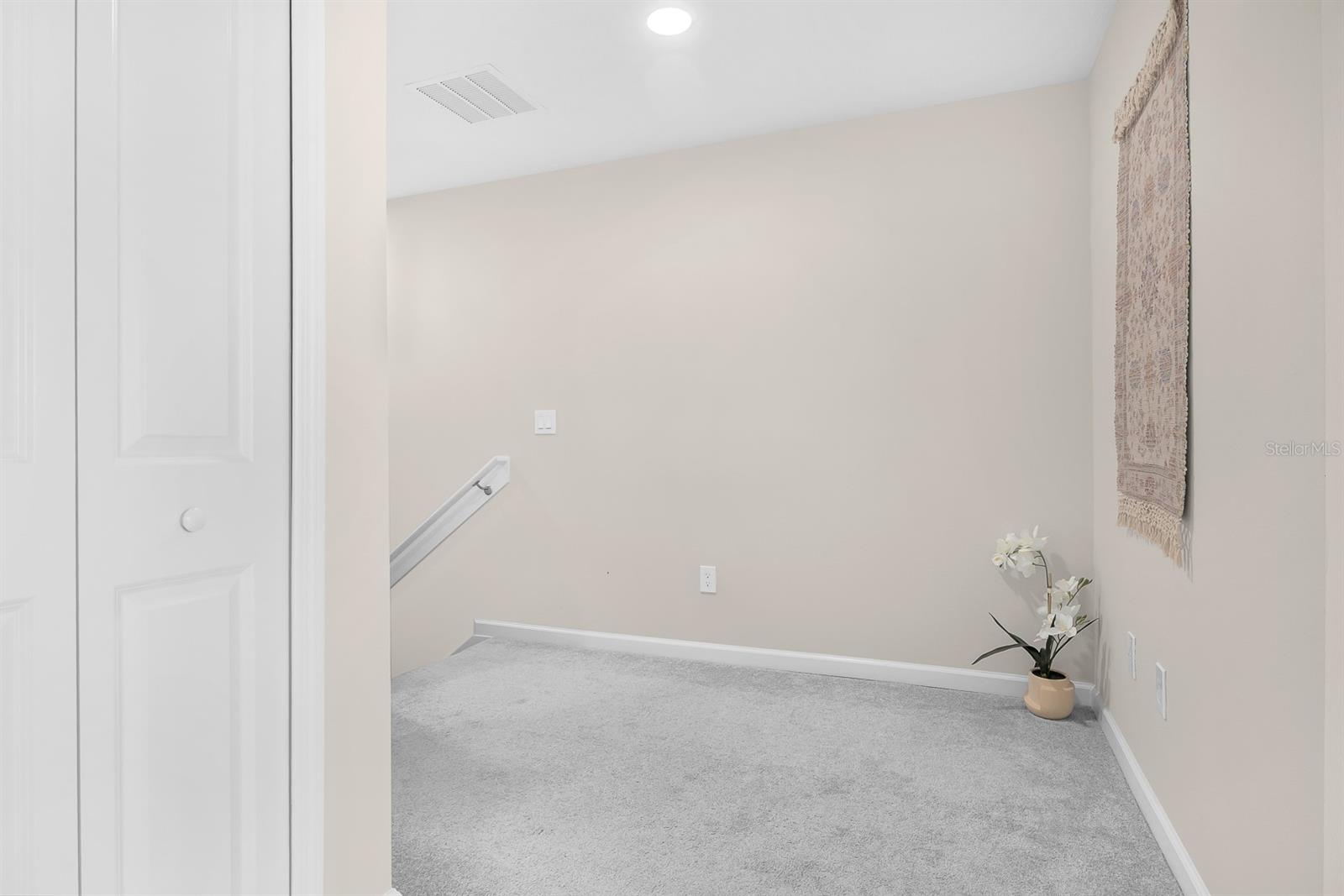 EDEN AT CROSS PRAIRIE PH 2 - Residential Lease