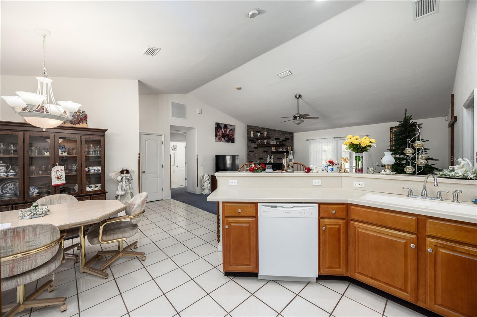 REDFIELD - Residential