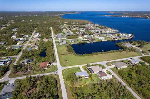 A home in PORT CHARLOTTE