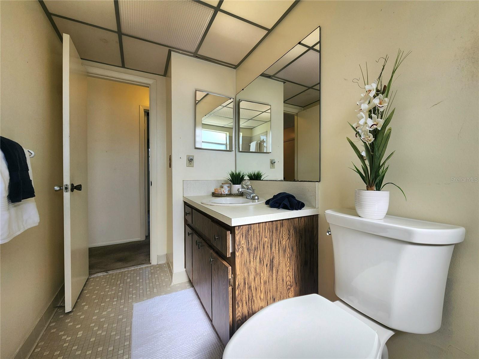 CORTEZ VILLAS CONDO 7 PH A - Residential