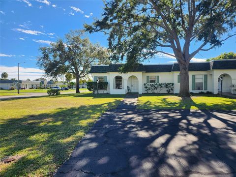 Photo of 4201 33rd Avenue Drive W, Bradenton, FL 34205 (MLS # A4676492)