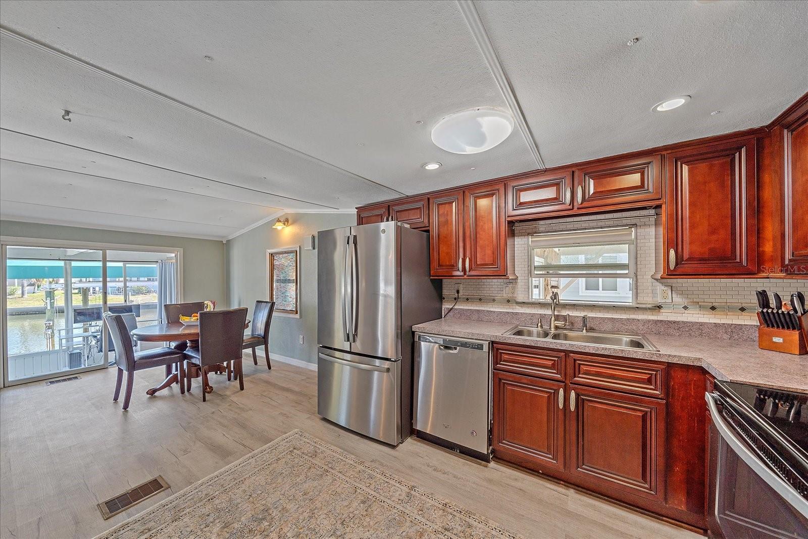 TROPIC ISLES CO-OP - Residential