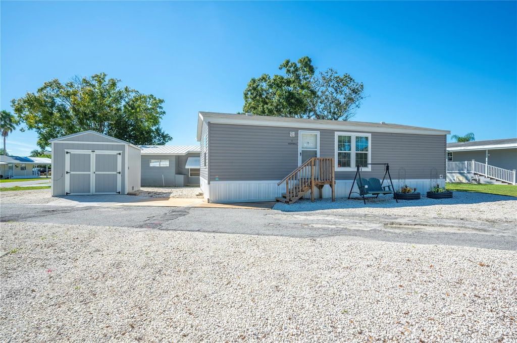 Photo of 1 Beaverkill Drive, Lake Wales, FL 33898 (MLS # L4956096)
