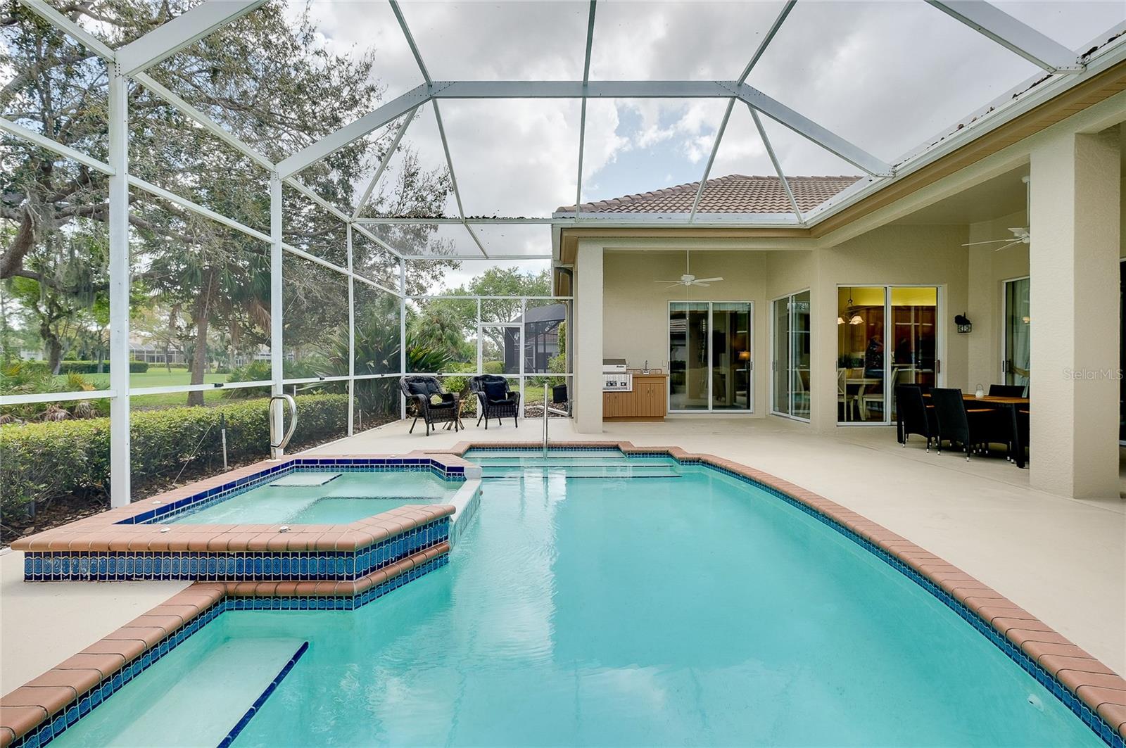 ROSEDALE 7 - Residential