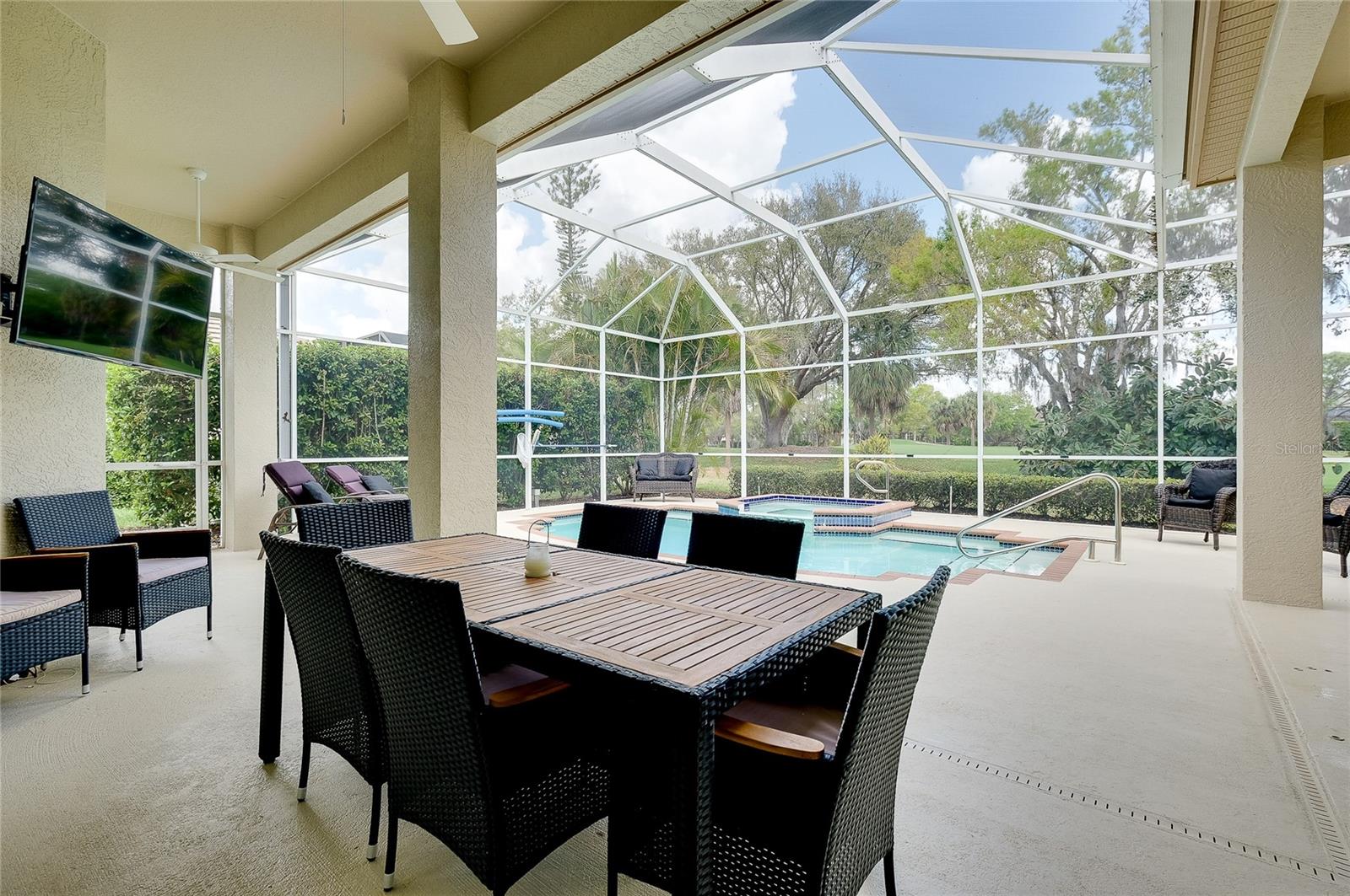 ROSEDALE 7 - Residential