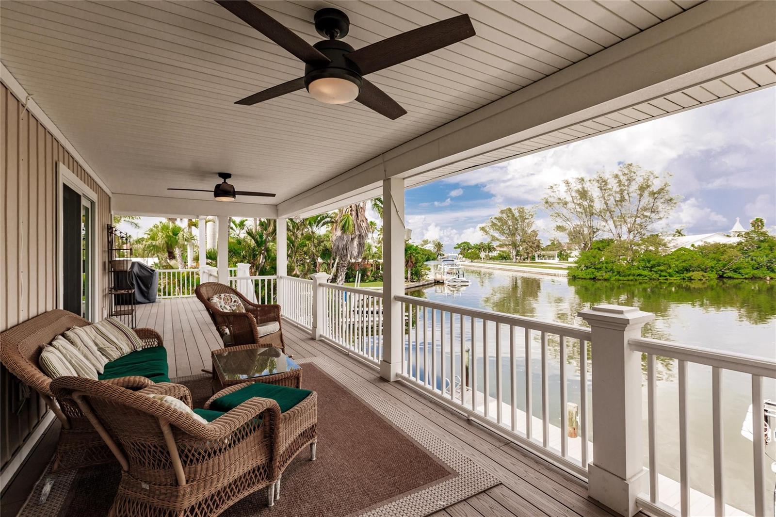 LAKE LA VISTA REP - Residential