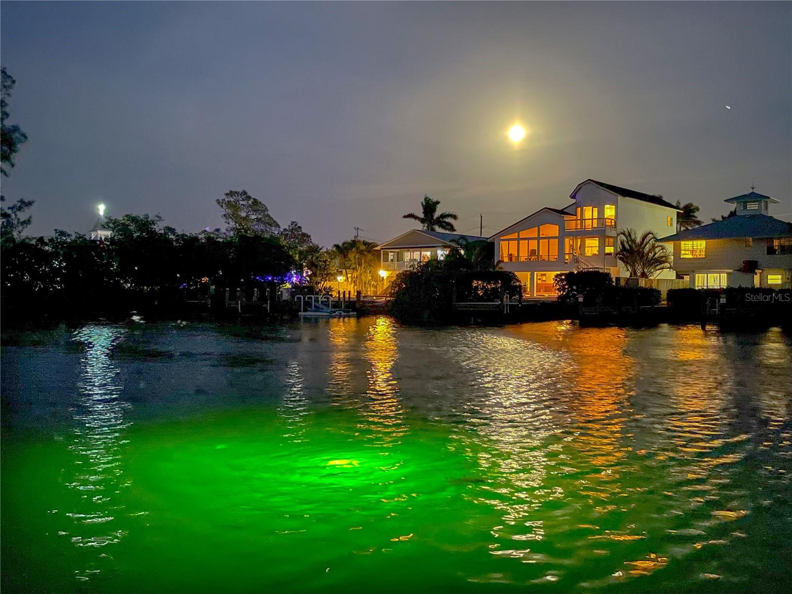 LAKE LA VISTA REP - Residential