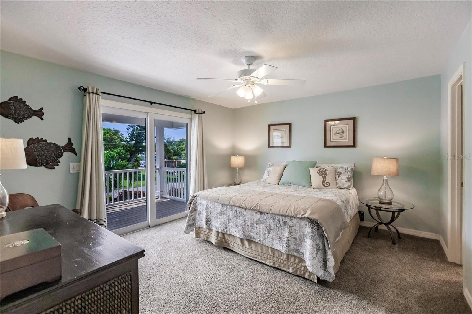 LAKE LA VISTA REP - Residential