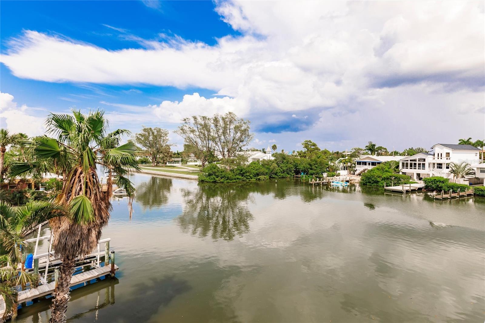 LAKE LA VISTA REP - Residential