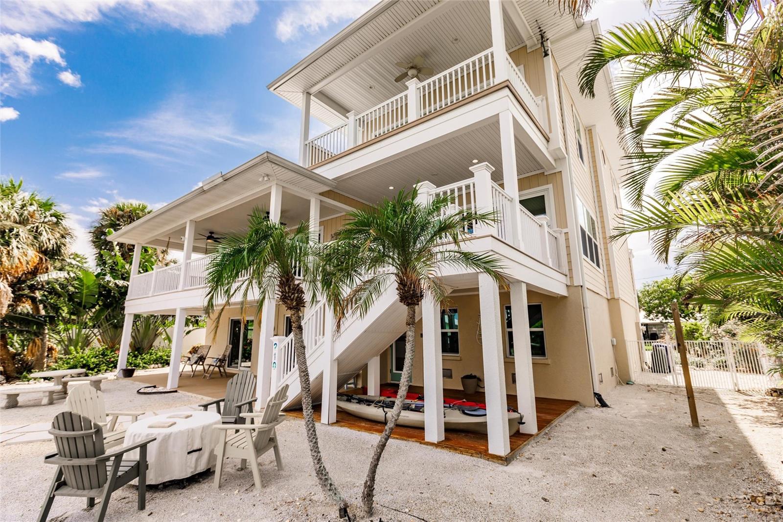 LAKE LA VISTA REP - Residential