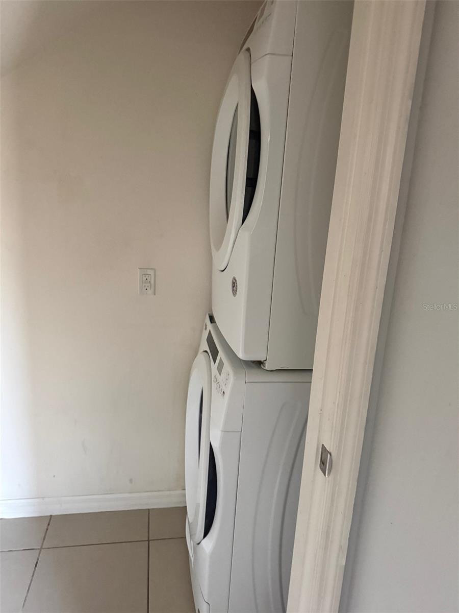 VILLAS/CYPRESS SPGS - Residential Lease