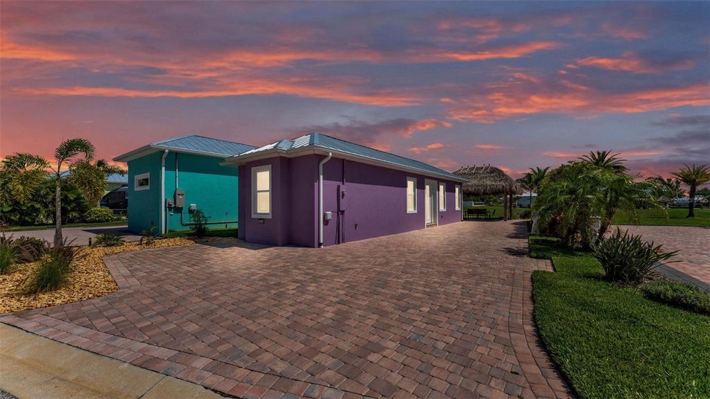 Photo of 3052 Wood Duck Drive, Polk City, FL 33868 (MLS # L4953290)