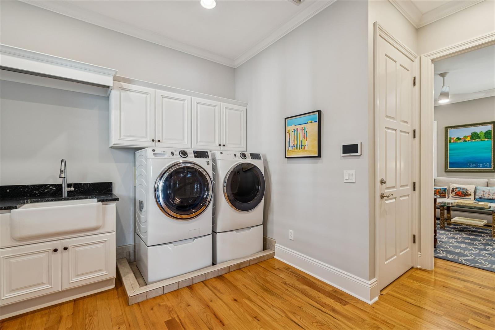 BEL MAR SHORES - Residential