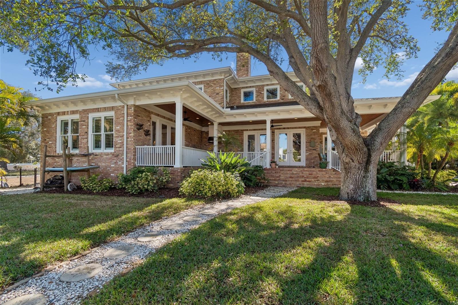 BEL MAR SHORES - Residential