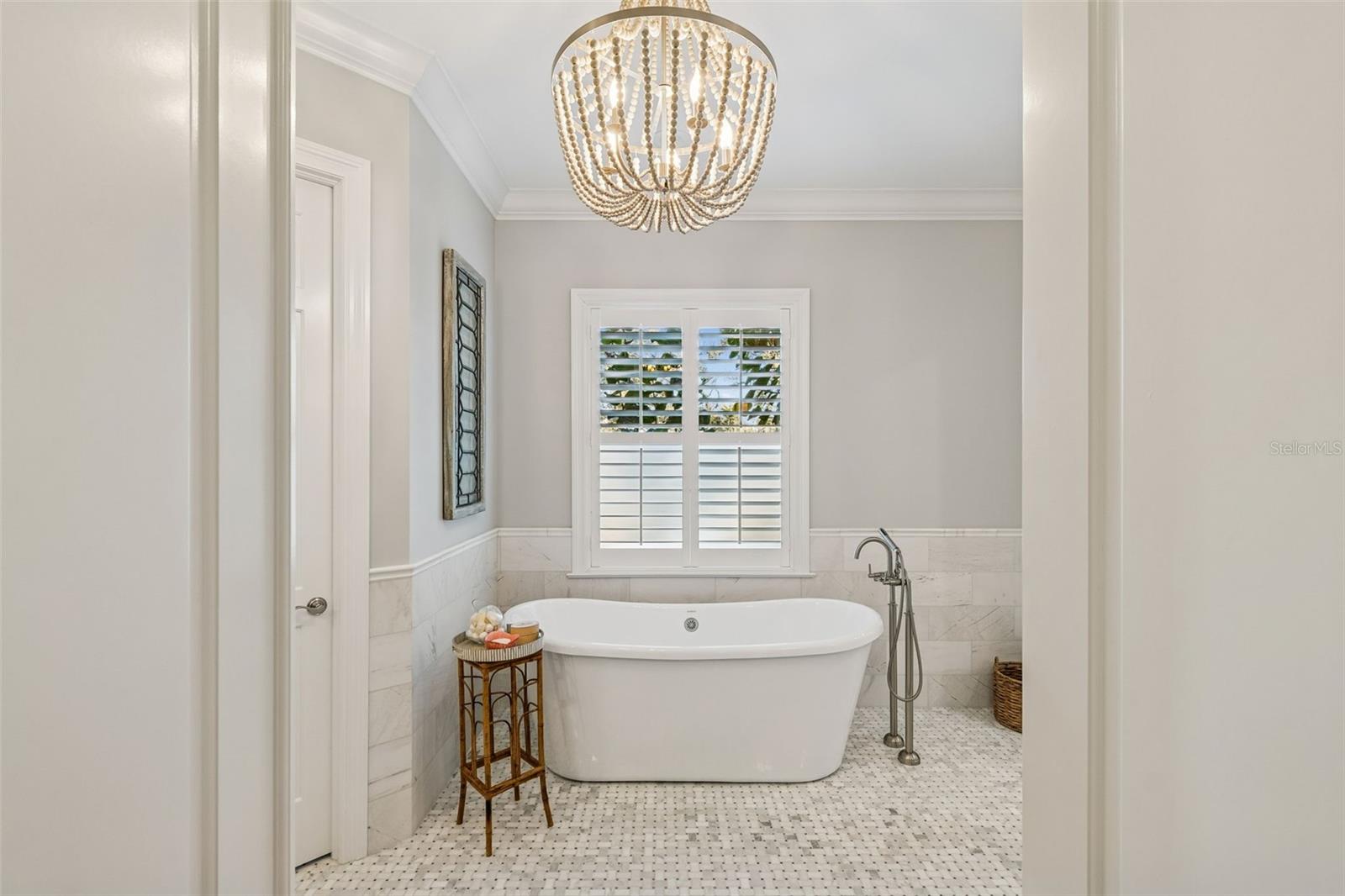 BEL MAR SHORES - Residential