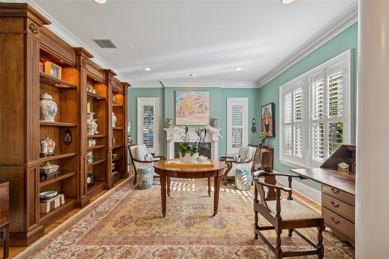 BEL MAR SHORES - Residential