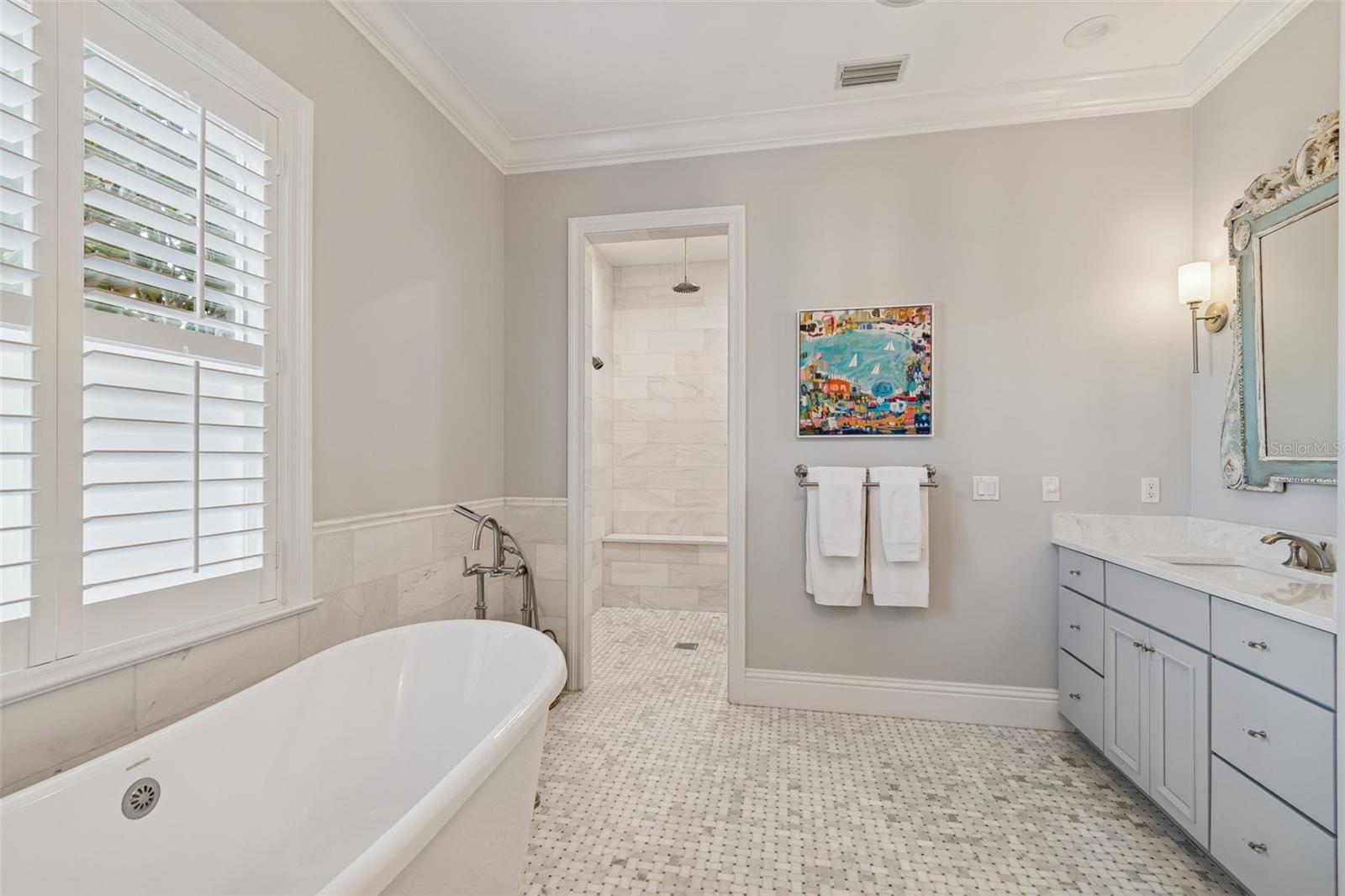 BEL MAR SHORES - Residential