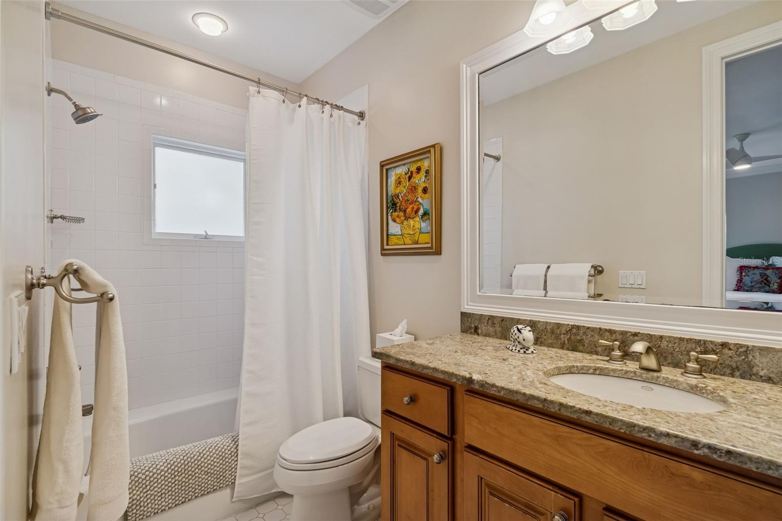 BEL MAR SHORES - Residential