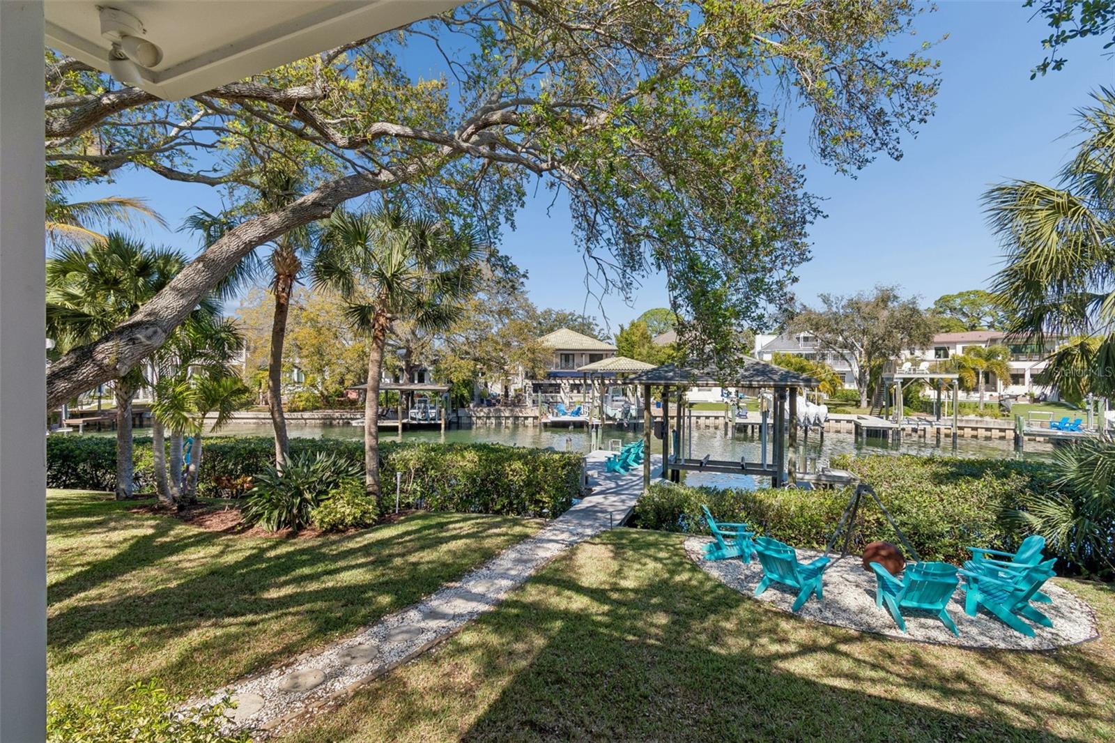 4909 W SPRING LAKE DRIVE