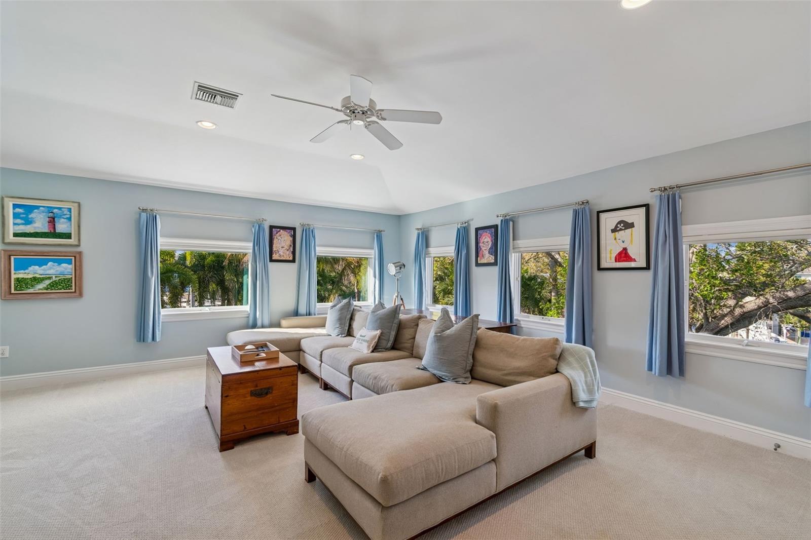 BEL MAR SHORES - Residential