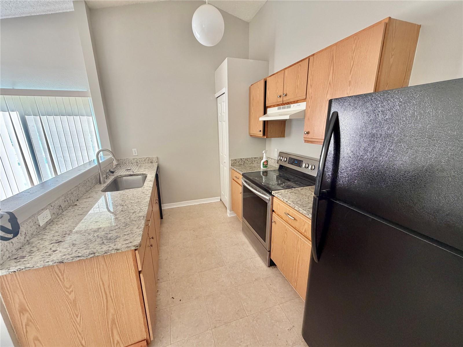 PLACID WOODS PH 2 - Residential Lease