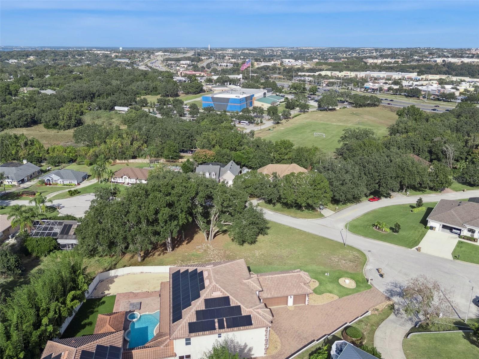 ROYAL VIEW ESTATES - Land